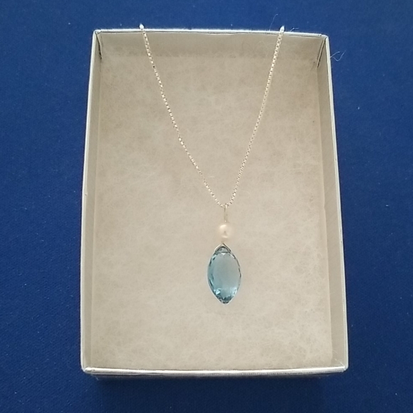 Crystal & Pearl Drop Necklace - Picture 1 of 5